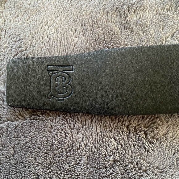 Burberry belt - Picture 4 of 4